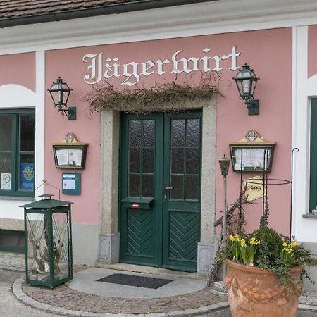 Gasthof Jaegerwirt Au an der Donau Luaran gambar