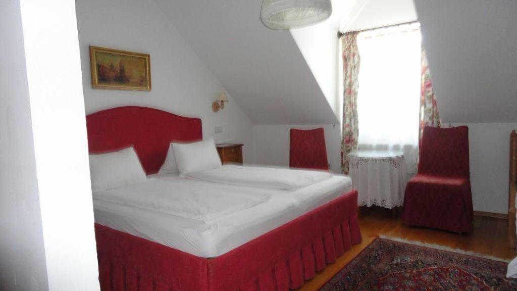 Gasthof Jaegerwirt Au an der Donau Luaran gambar